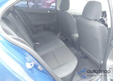 2016 Mitsubishi Lancer Es z USA, uszkodzony, nr VIN JA32U2FU1GU001498